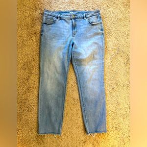 Old Navy light wash denim jeans